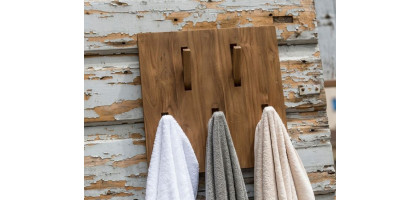 ATTACCAPANNI GIVE ME 5 - PORTA ACCAPPATOI IN TEAK NATURALE