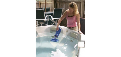 ROBOT PULISCI PISCINA CATFISH CON BATTERIA