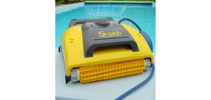ROBOT PISCINA DOLPHIN SWASH BC PULISCE FONDOVASCA e PARETI