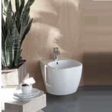 BIDET SOSPESO DISEGNO CERAMICA serie WEG 