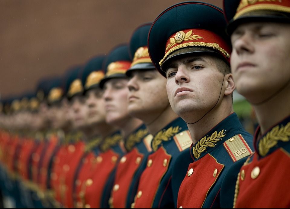 guardia russia in fila